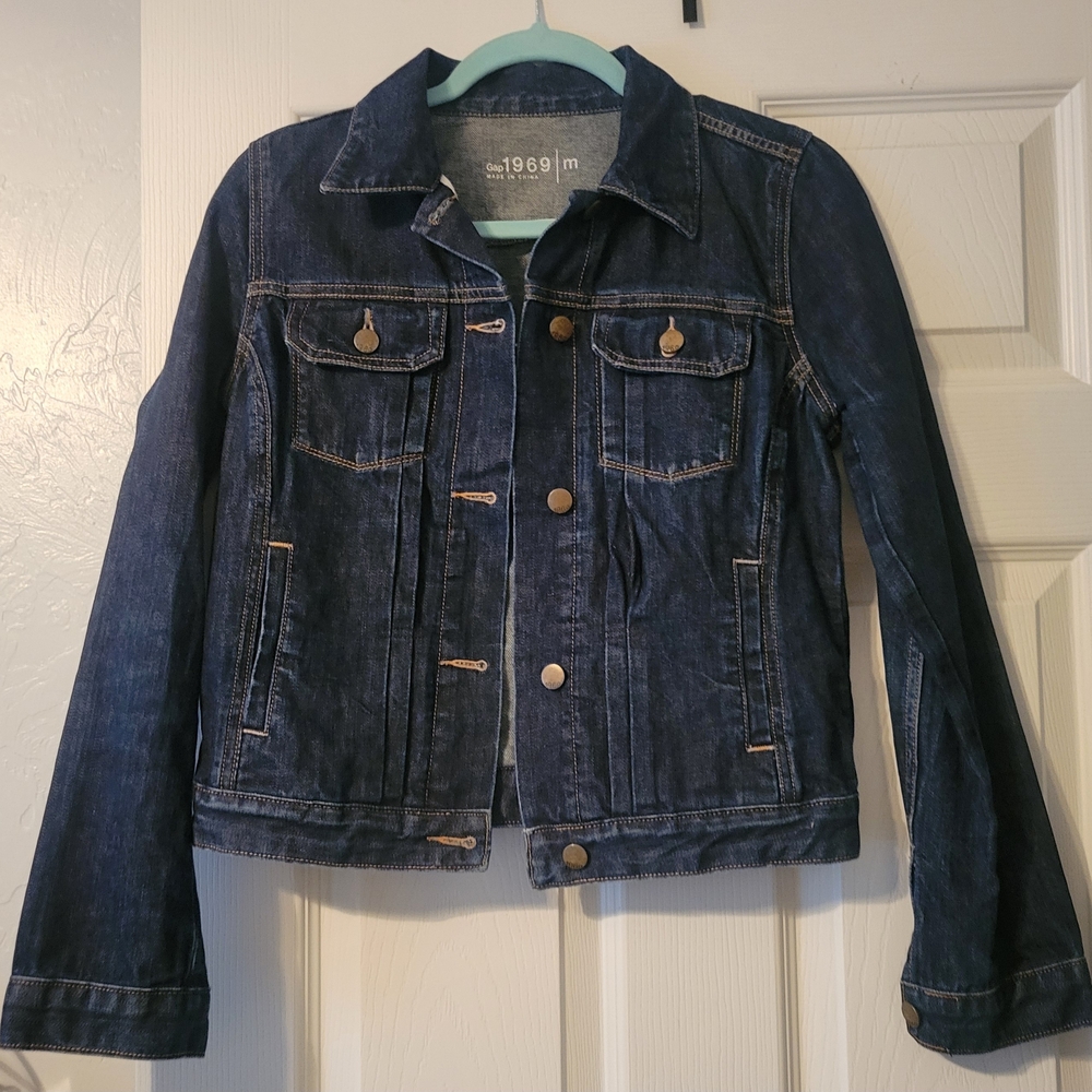 Gap 1969 Women's Classic Denim Jacket Size M